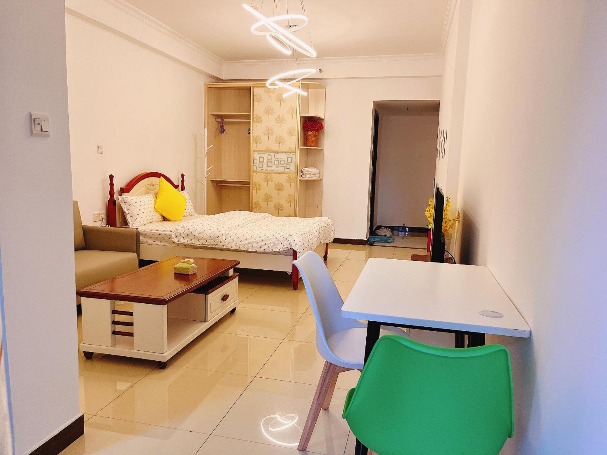 Yoyo Youth Apartment Гуанджоу Екстериор снимка