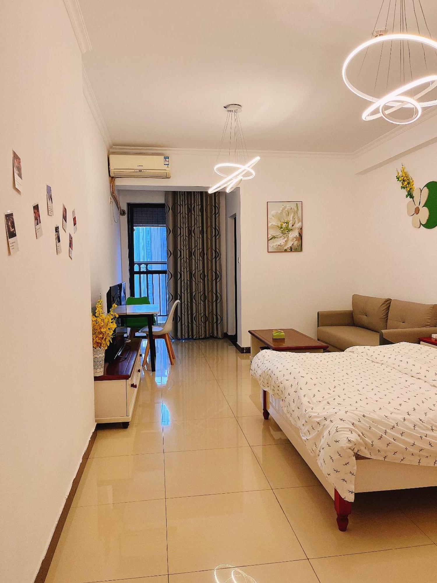 Yoyo Youth Apartment Гуанджоу Екстериор снимка