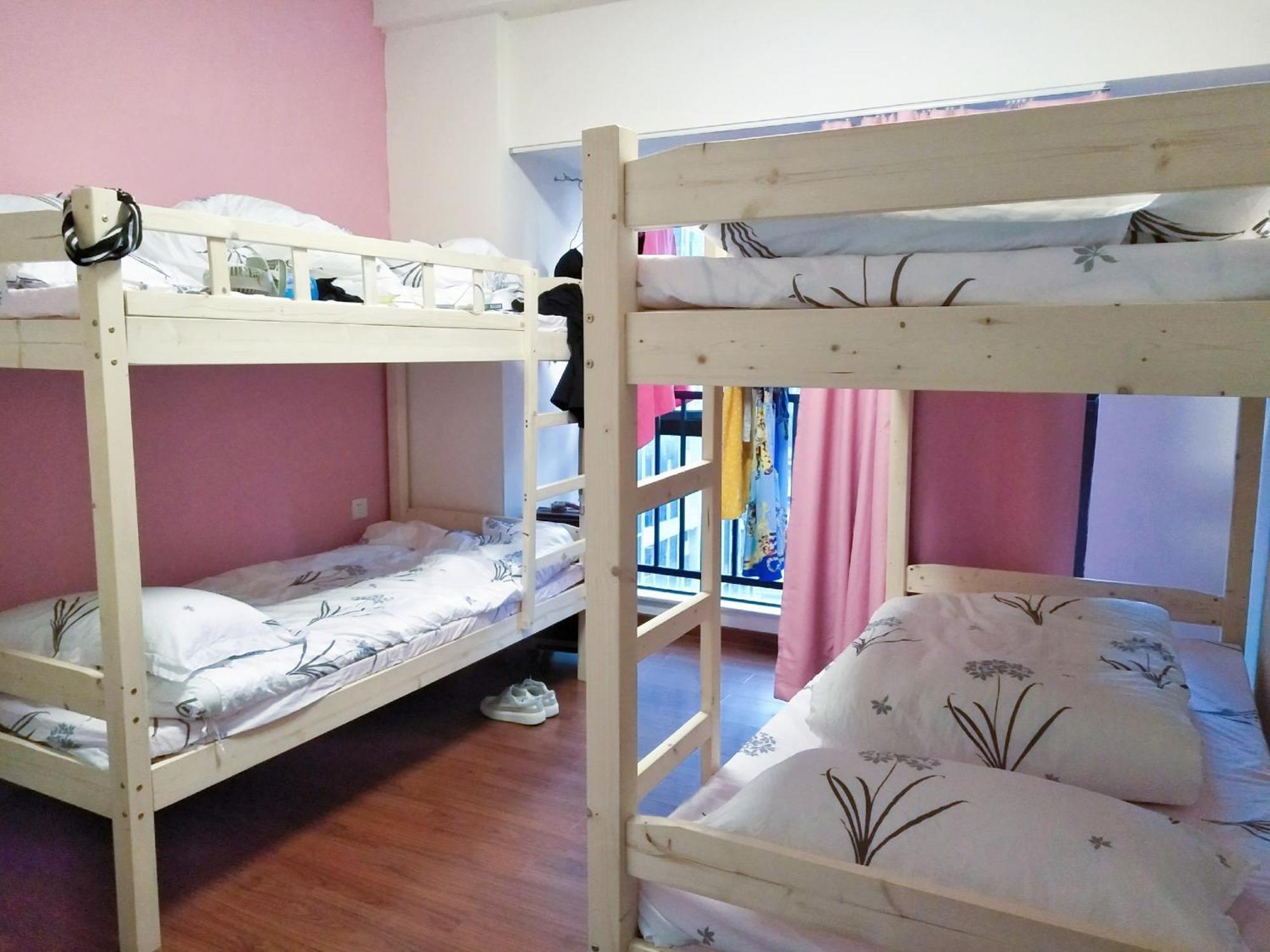 Yoyo Youth Apartment Гуанджоу Екстериор снимка