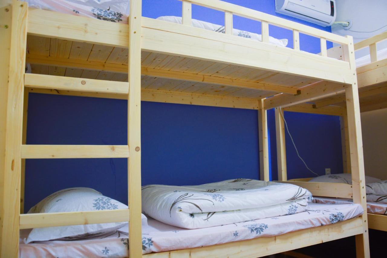 Yoyo Youth Apartment Гуанджоу Екстериор снимка
