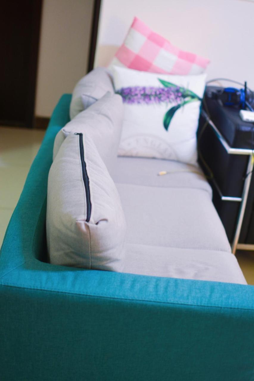 Yoyo Youth Apartment Гуанджоу Екстериор снимка